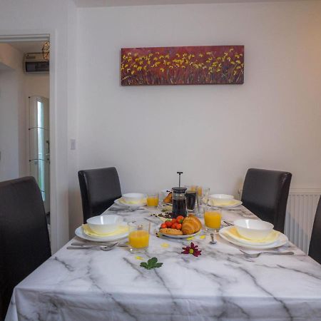Vila Modern 2 Bed House With Parking And Garden Nottingham Exteriér fotografie