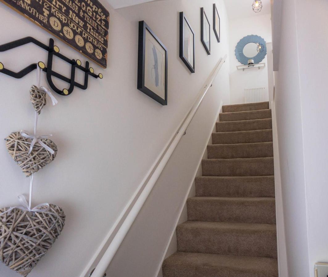 Vila Modern 2 Bed House With Parking And Garden Nottingham Exteriér fotografie